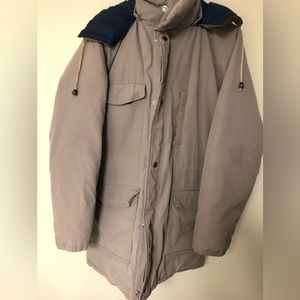 Vintage Canadian trail squire 60% down filed / duvet .